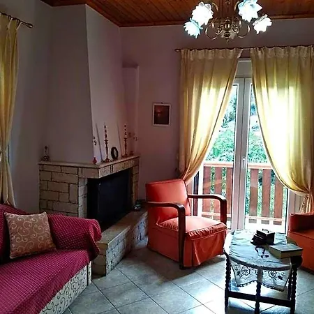 Aggelos House In Kalamitsi 4* Лефкада